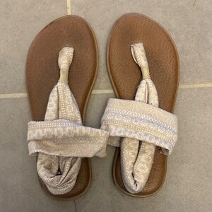 Women's Sanuk Beige Knotted Thong Sandals